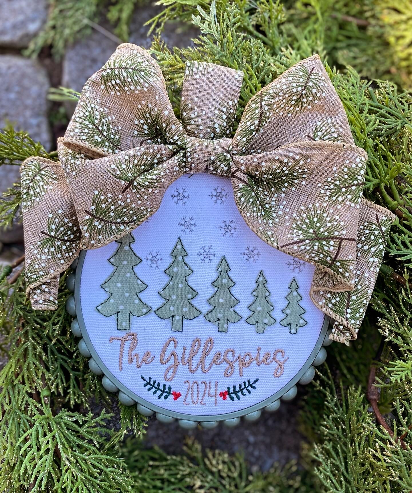 Custom Family Christmas Tree Ornament 5"(Buy 3 Get 1 Free)