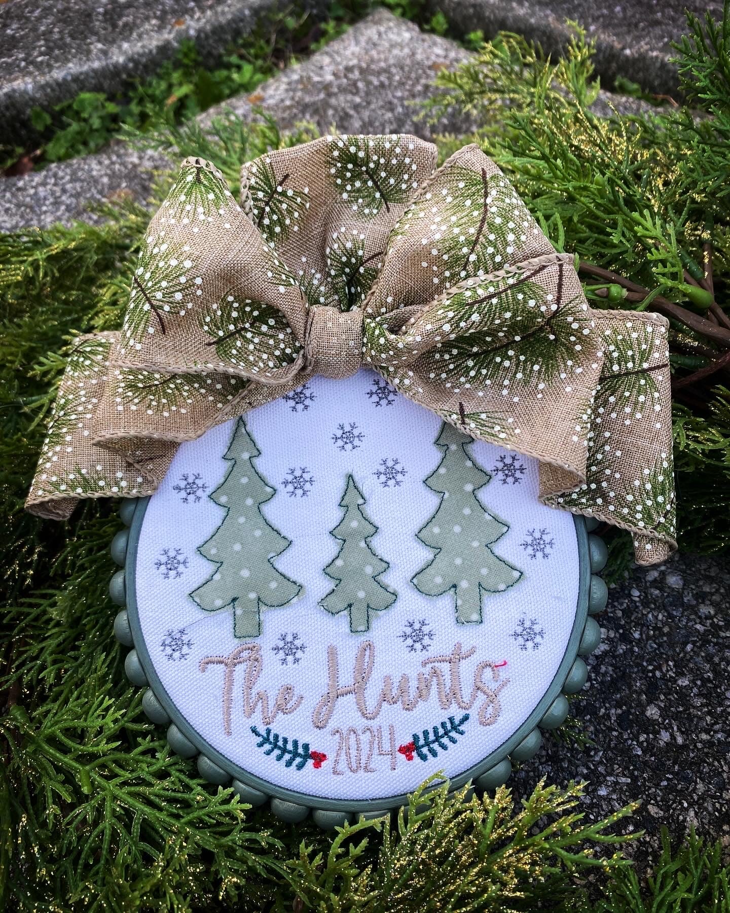 Custom Family Christmas Tree Ornament 5"(Buy 3 Get 1 Free)